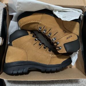 NWT Wolverine Men's Brown Leather Steel Toe Boots